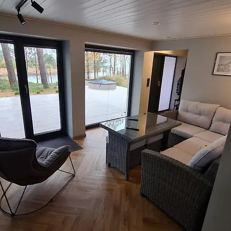 Villa Kuupaiste *